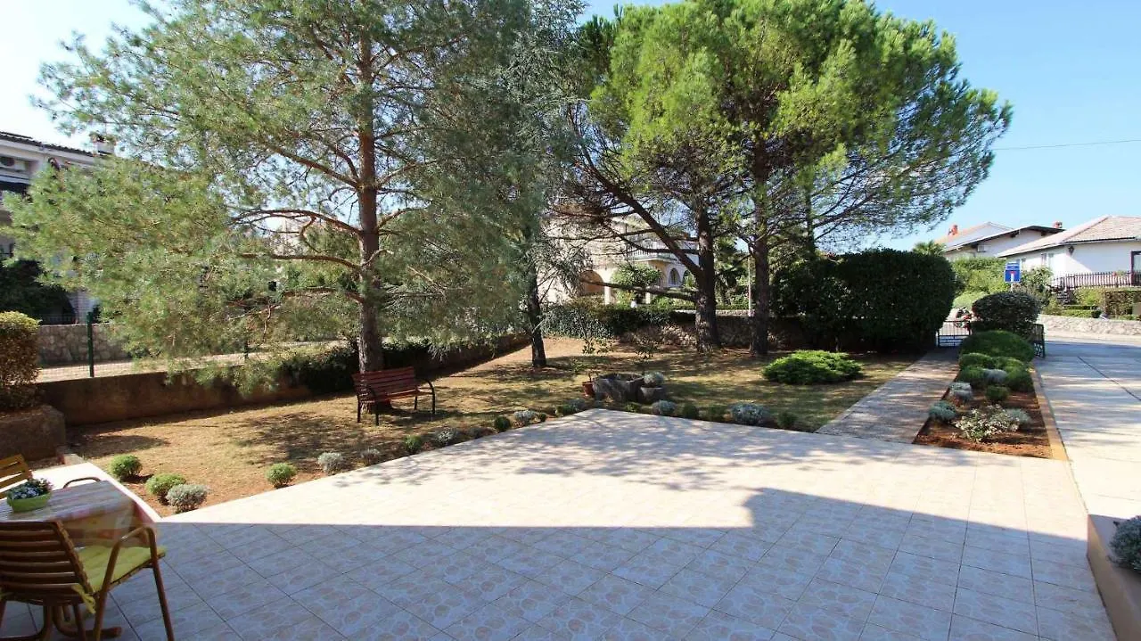 Studio In Malinska/Insel Krk 12839 Apartment Malinska