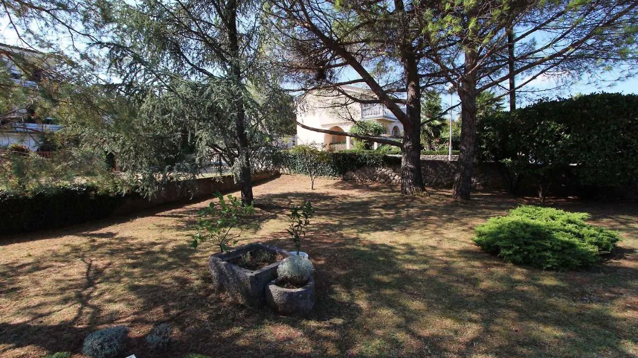 Studio In Malinska/Insel Krk 12839