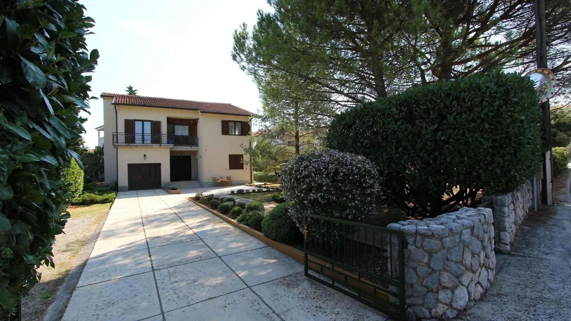 Apartment Studio In Malinska/Insel Krk 12839
